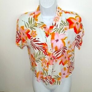 Billabong floral button down sz L